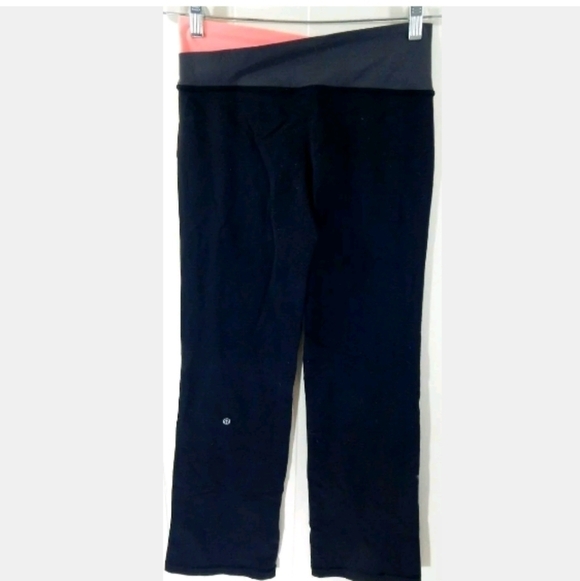 Lululemon Astro Flare Yoga Pants - Picture 4 of 4